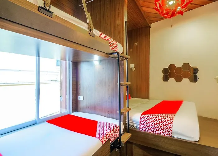 Hotel Oyo 895 The Onion 2*