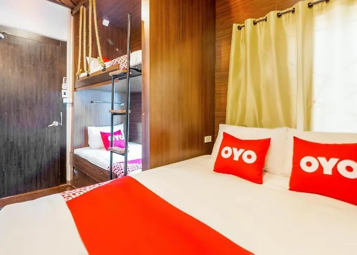 Oyo 895 The Onion Hotel